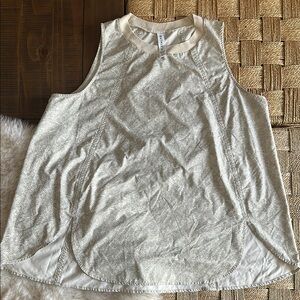 Athleta Gray Boxy Sleeveless Tank Top